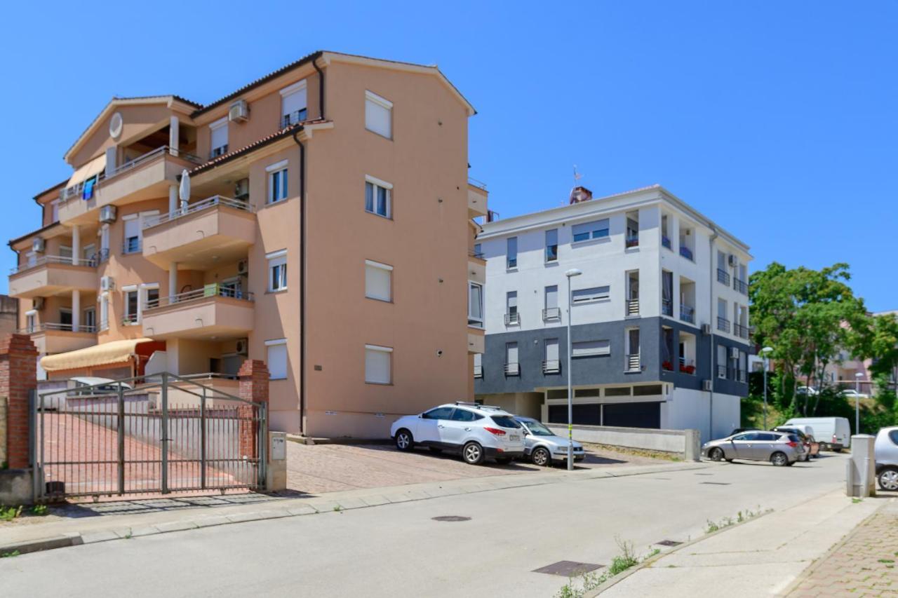 Apartment Vita Pula Exterior foto